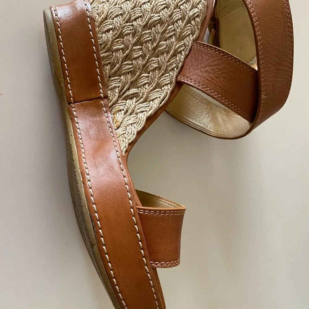 Stuart Weitzman Wedge - Picture 3 of 4